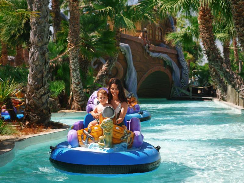 Pirate's Bay Caribe Bay