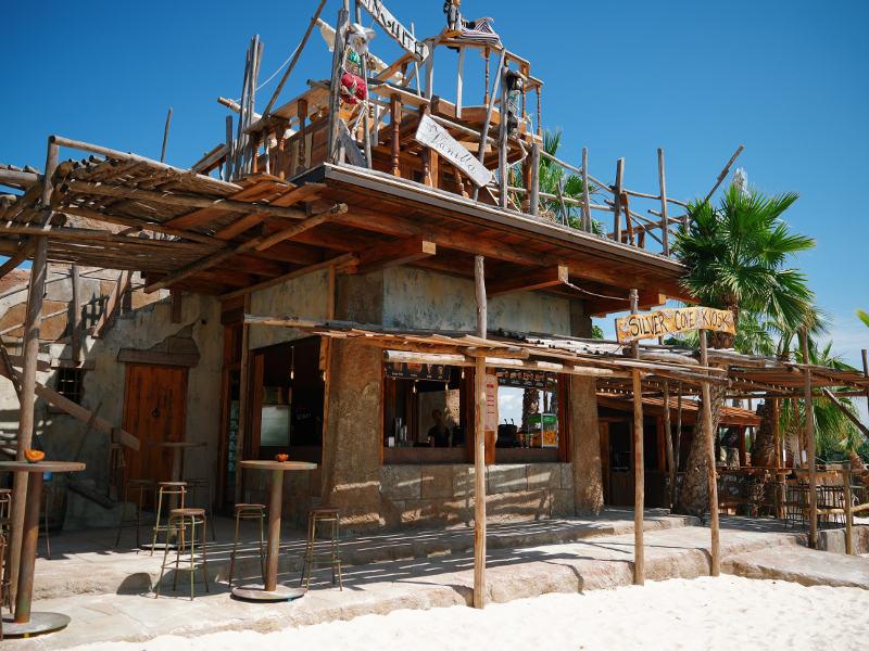 Silver Cape Caribe Bay